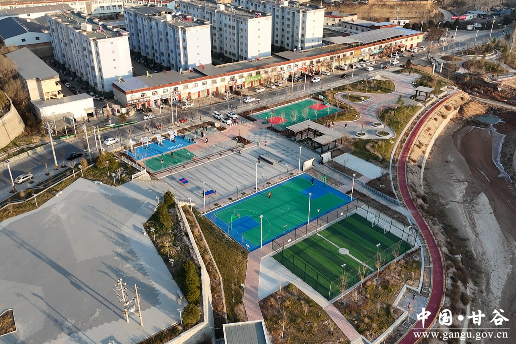 微信图片_20251218165510_13_148 微信图片_20251218165510_13_148