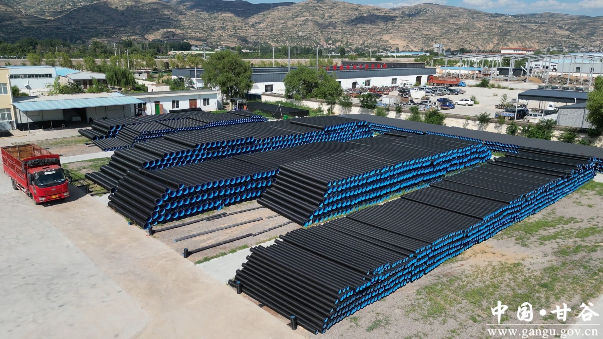 1692320895780095640 1692320895780095640