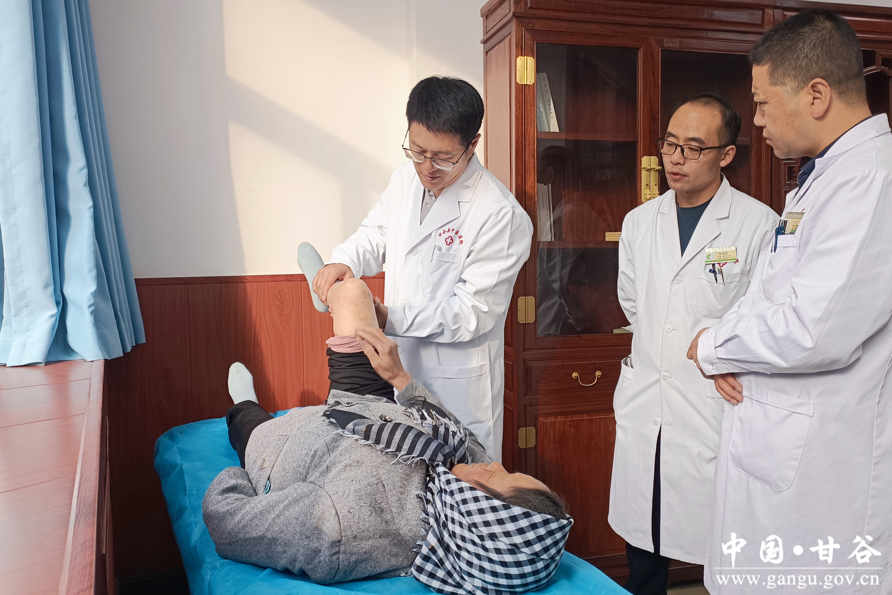 微信图片_20251101161303_38_209 微信图片_20251101161303_38_209