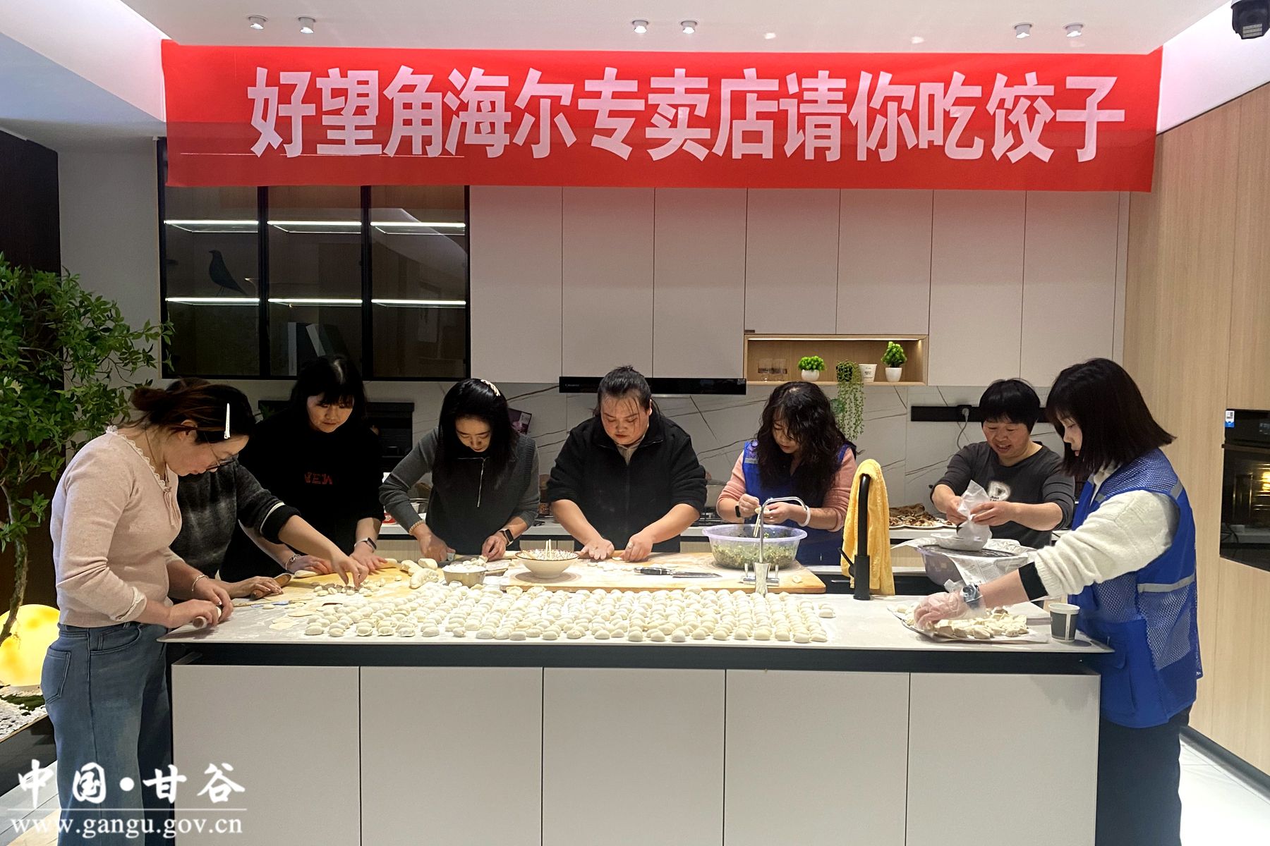 84d16a5b89d8df3e56a7e112558d526d 84d16a5b89d8df3e56a7e112558d526d