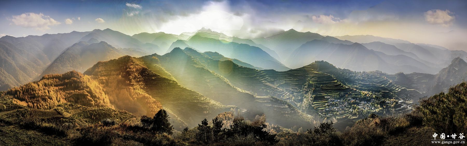 一等奖《灵秀尖山·康养画卷》作者:刘全义 一等奖《灵秀尖山·康养画卷》作者:刘全义