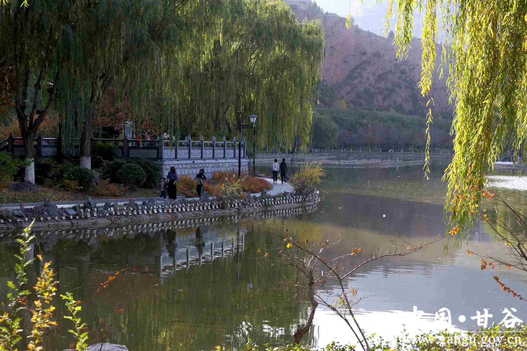 靳宝生 (17) 靳宝生 (17)