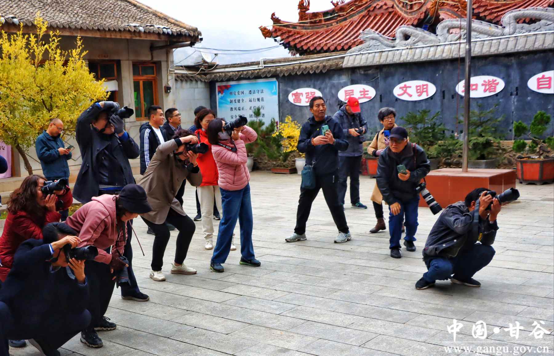 谢有胜 (1) 谢有胜 (1)