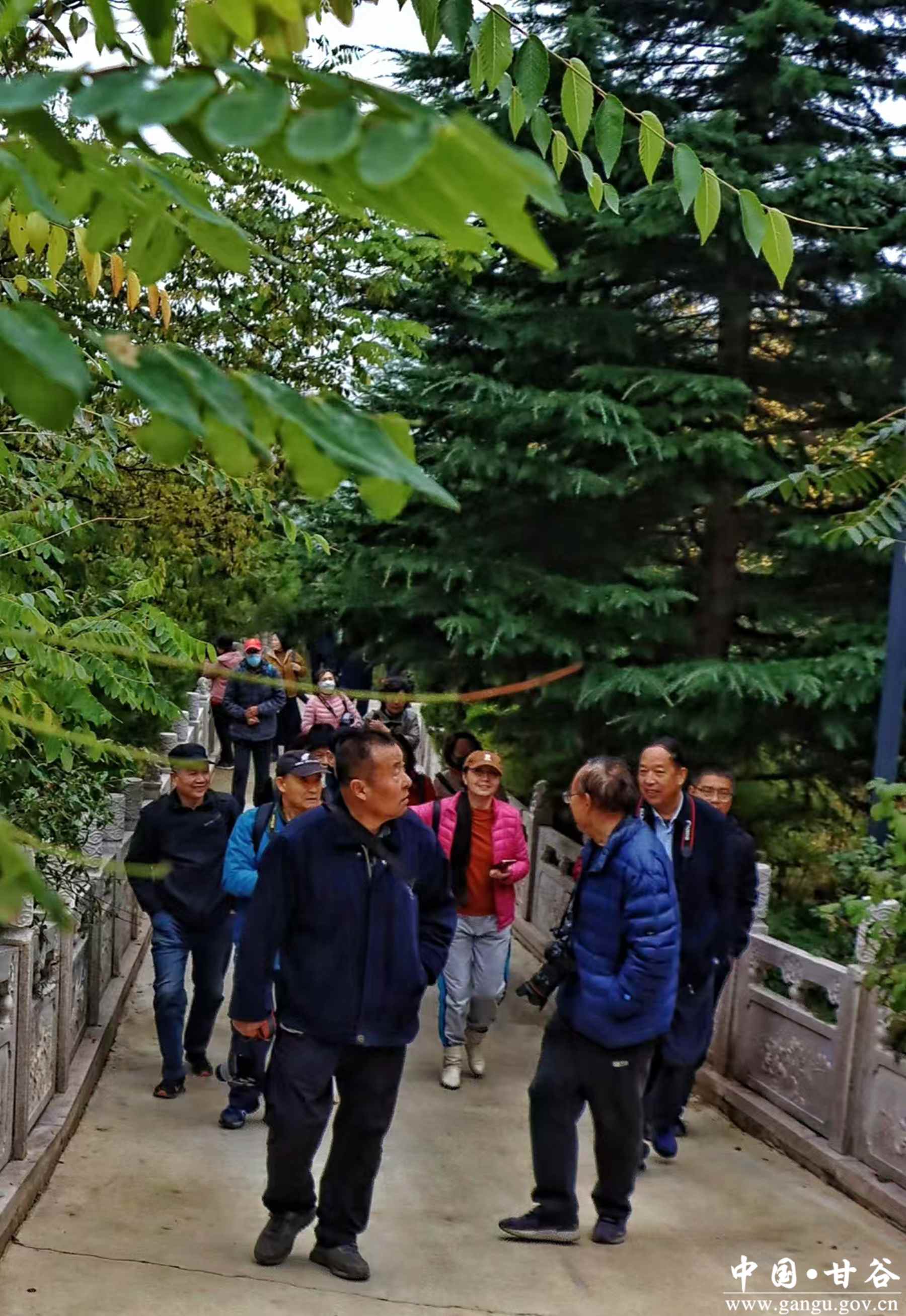 谢有胜 (12) 谢有胜 (12)