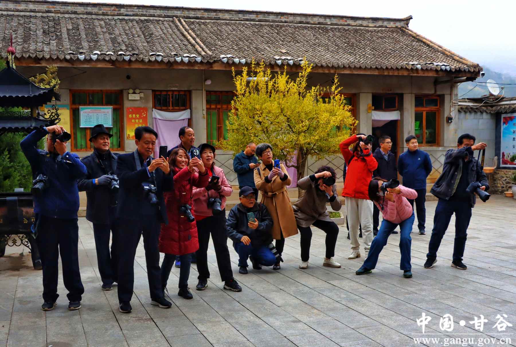 谢有胜 (23) 谢有胜 (23)