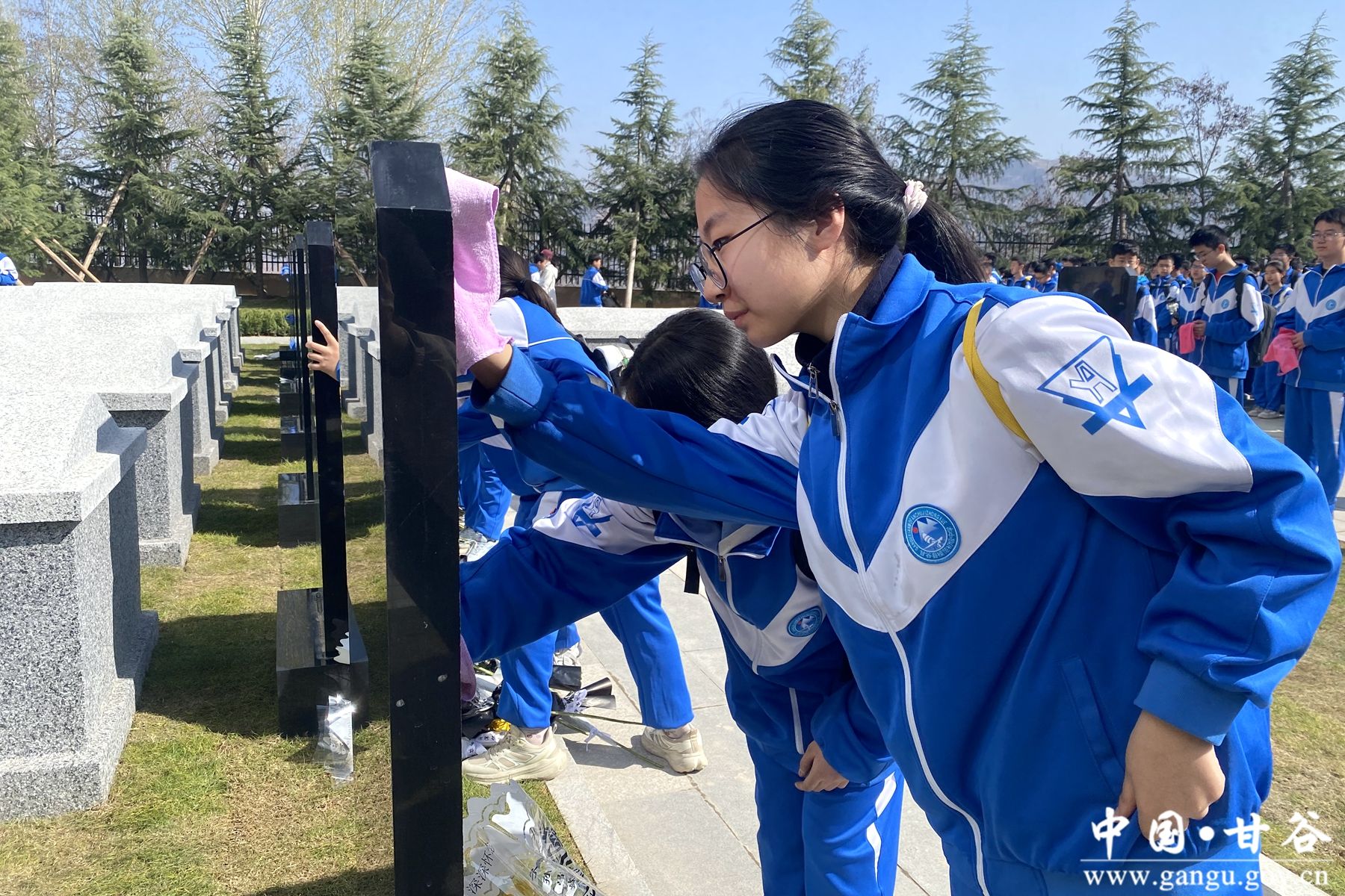 51946aced80c00693259a73278b3a56b 51946aced80c00693259a73278b3a56b