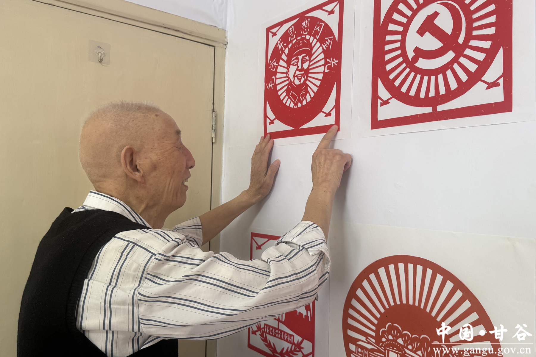 1.32_副本 1.32_副本