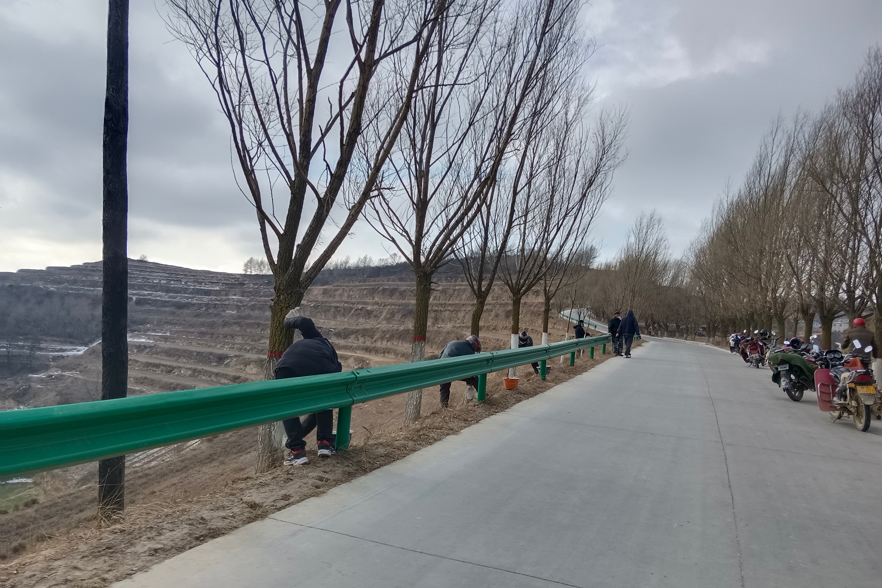 微信图片_20251222113947_139_135 微信图片_20251222113947_139_135