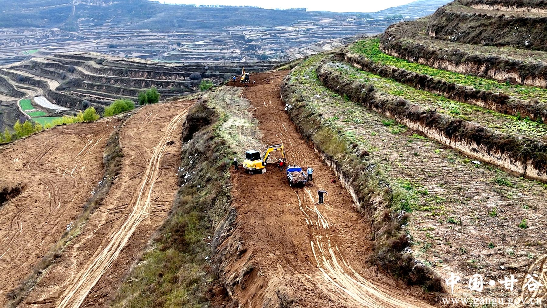 微信图片_20251112174357_19_72 微信图片_20251112174357_19_72