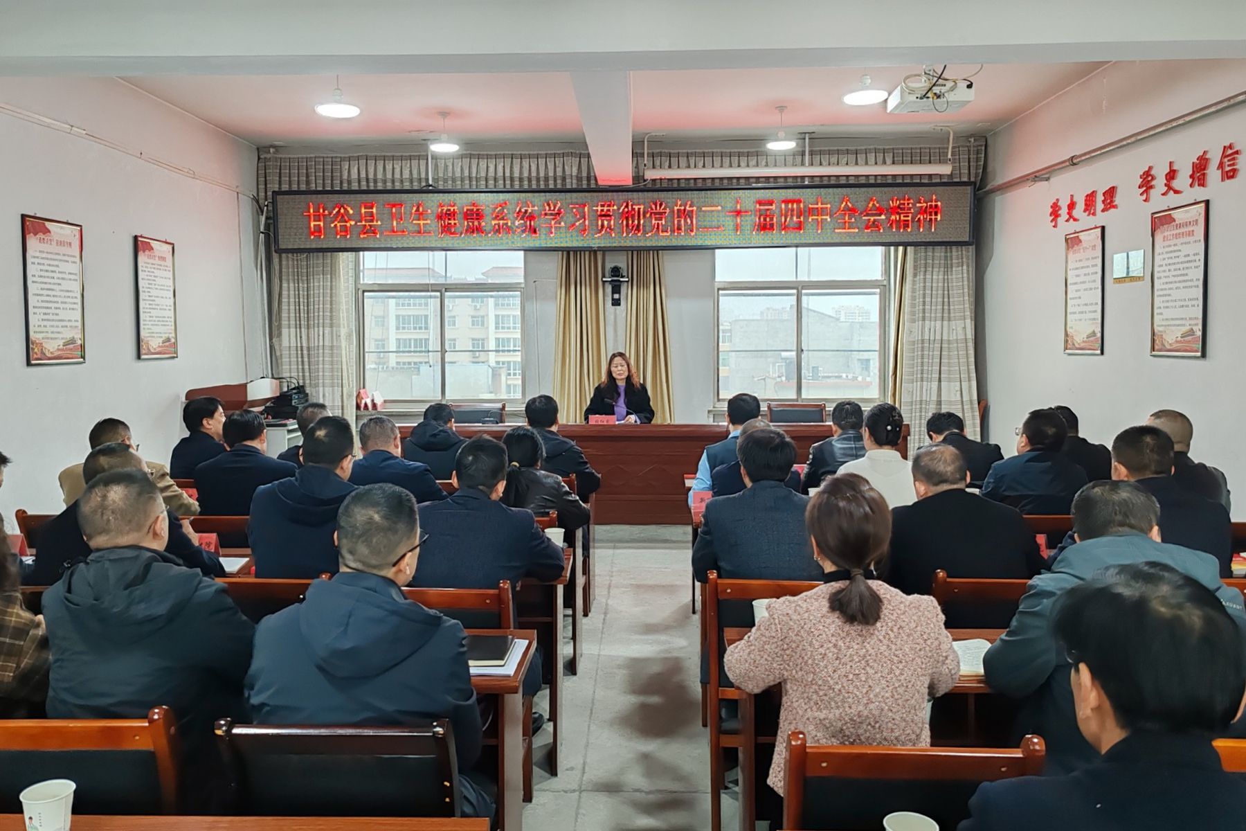 1762825224296001959 1762825224296001959