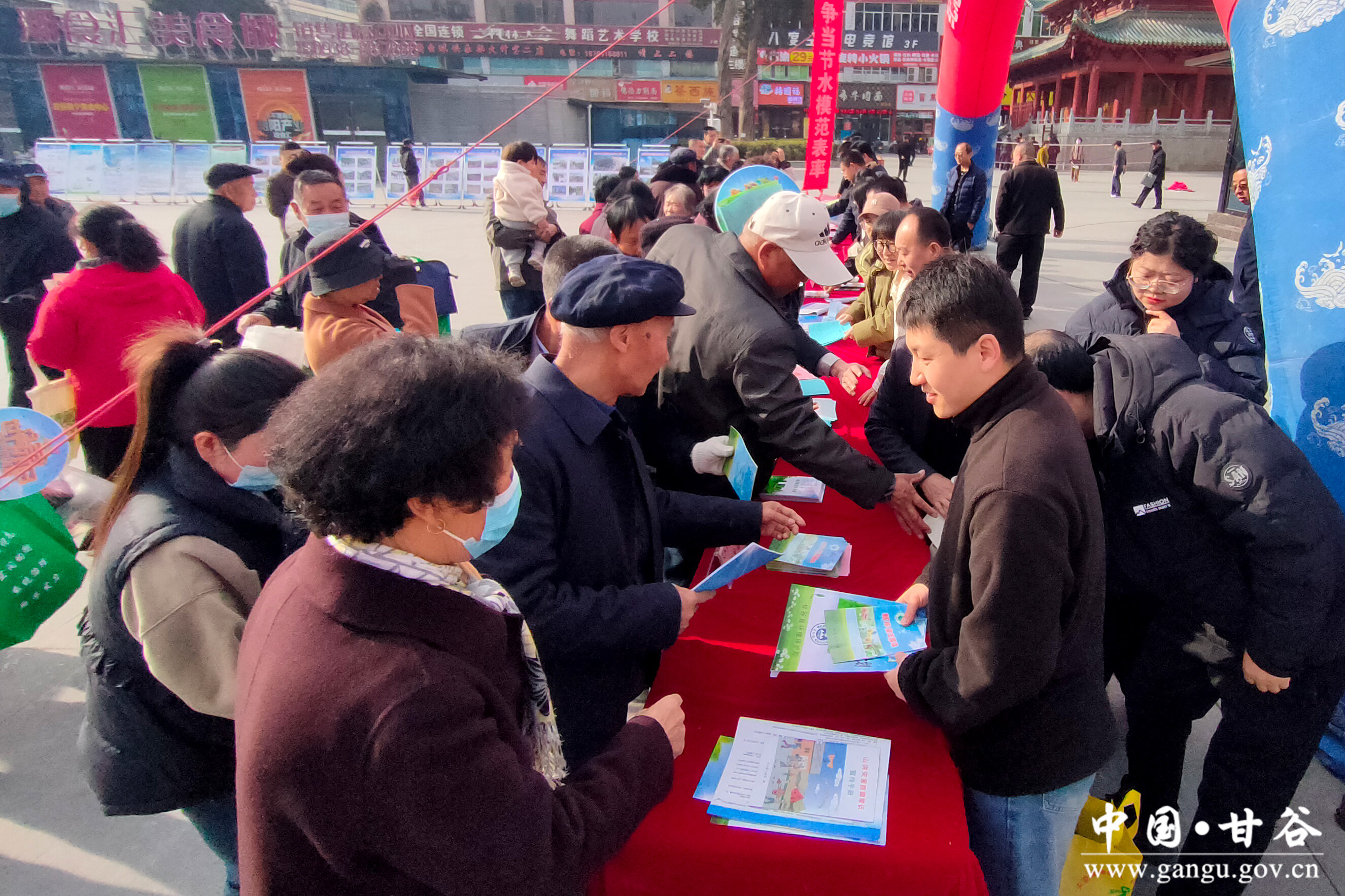 1742525086838089284.jpg 1742525086838089284.jpg