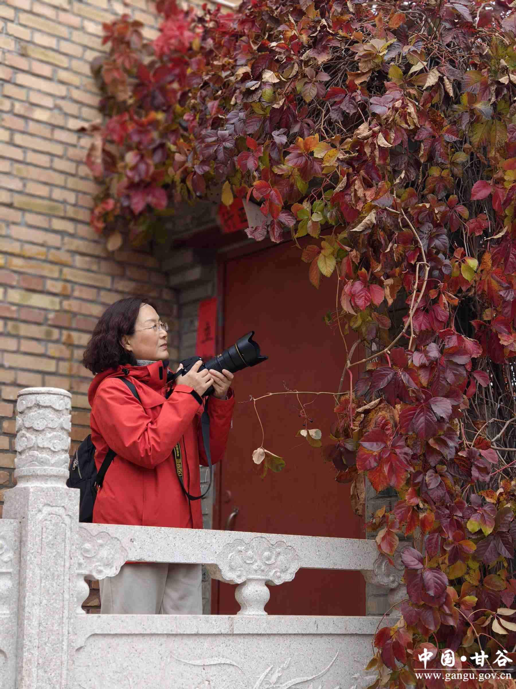 程新芳 (2) 程新芳 (2)