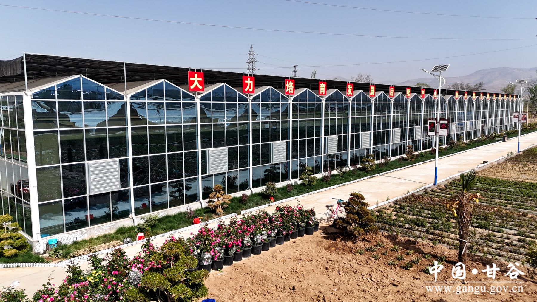 fc0b17b7752f1f24d7ab6c9860355cc fc0b17b7752f1f24d7ab6c9860355cc