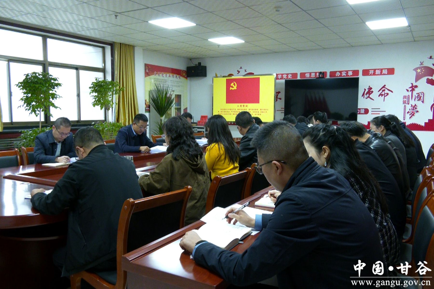 微信图片_20251031105638_1_27 微信图片_20251031105638_1_27