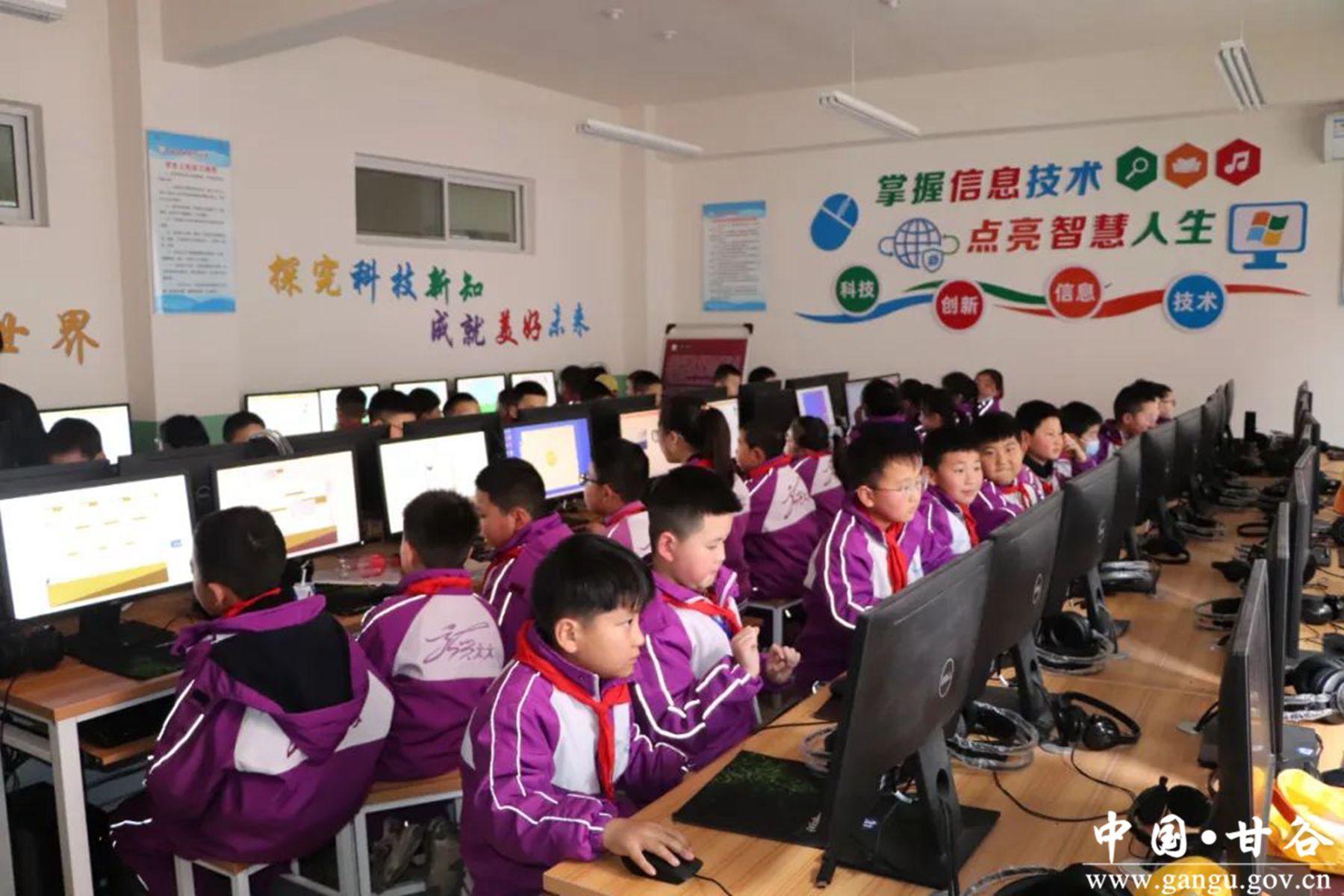 1b17868b3089a7d9c6ac5ab9d190ca5 1b17868b3089a7d9c6ac5ab9d190ca5