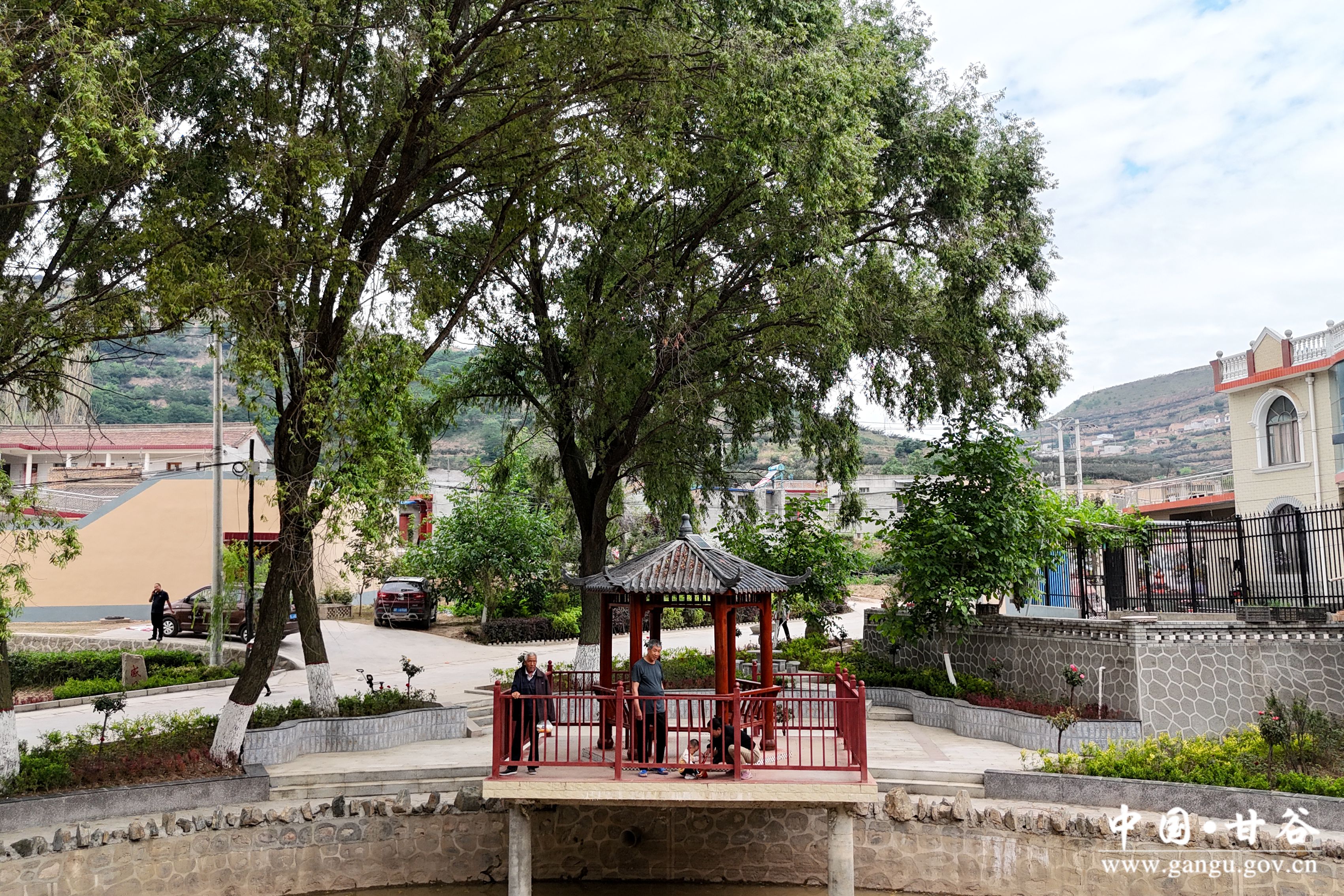 1718761277341081414.jpg 1718761277341081414.jpg