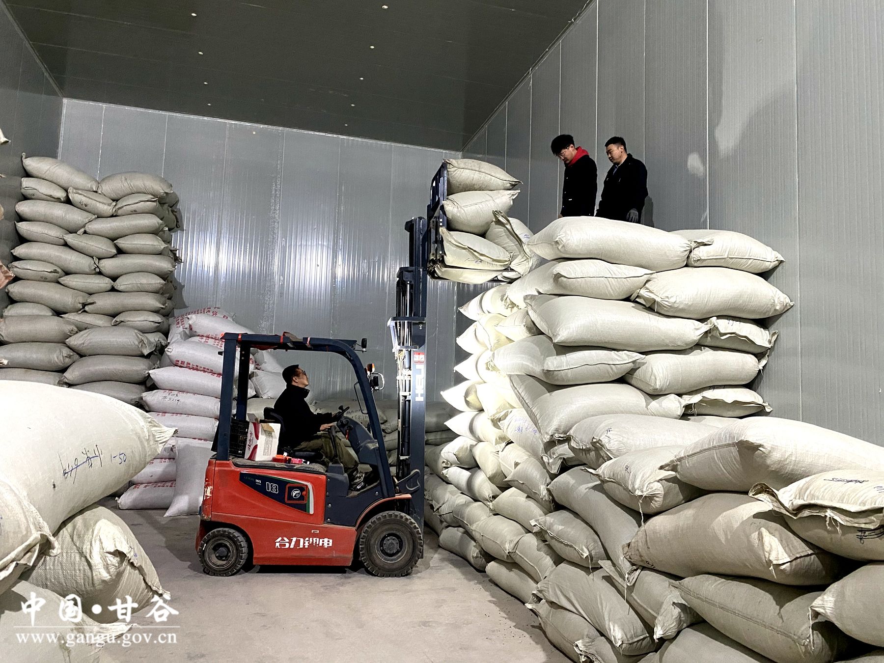 7c6bdbe7dbd684de89170ac14cbed70 7c6bdbe7dbd684de89170ac14cbed70