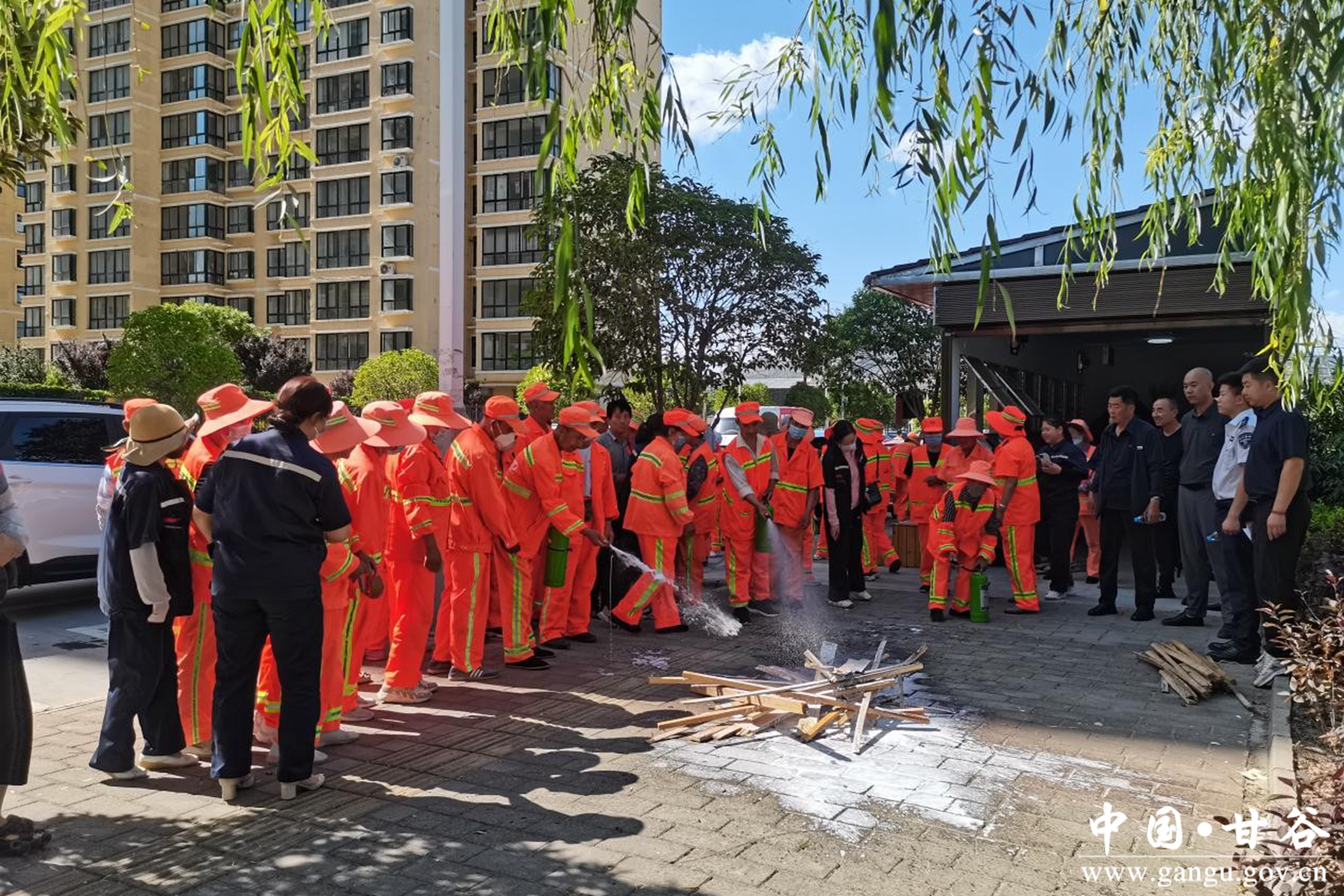 fcc1257d417349c88125a5506b9d4904