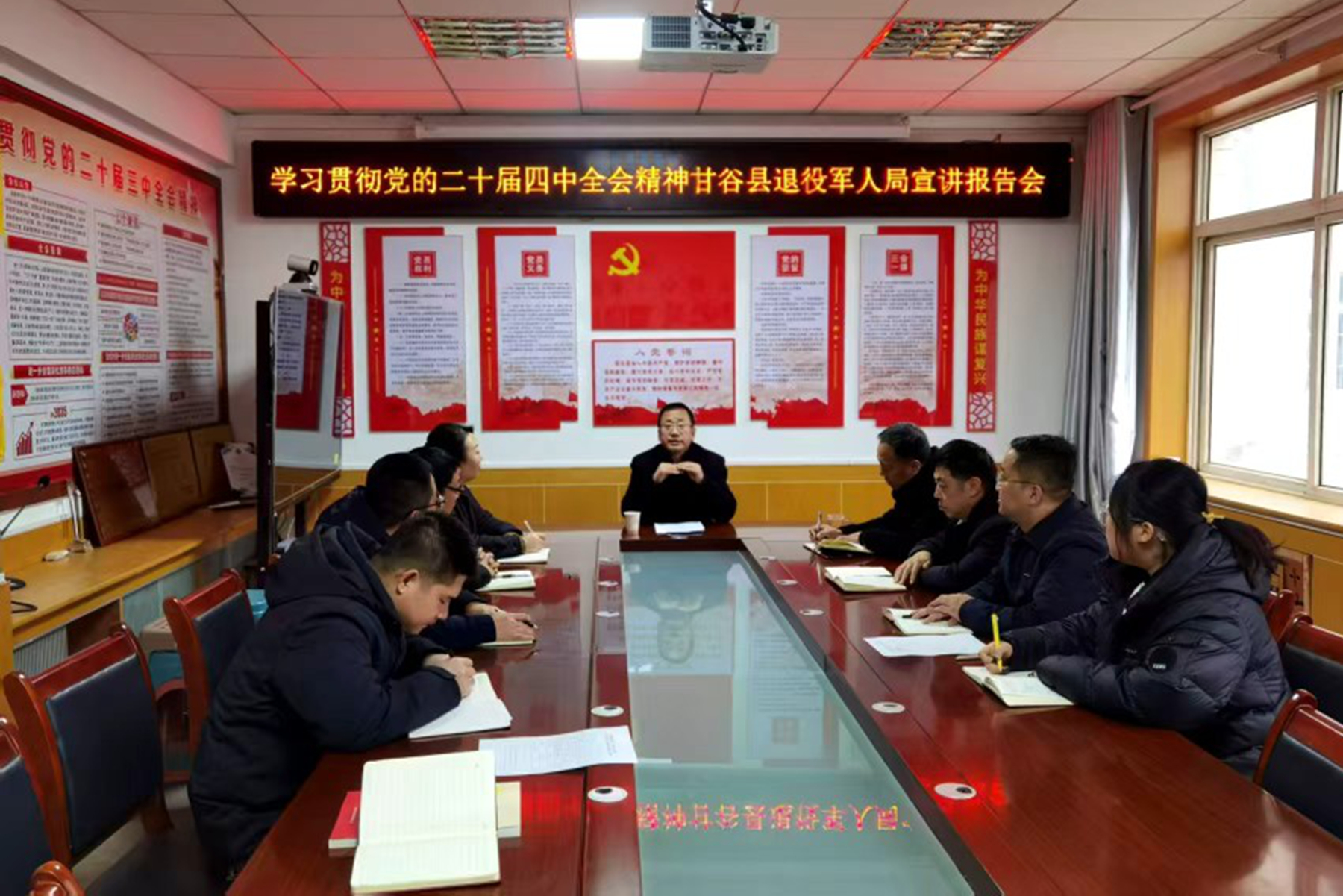 7d8f9062ae9449d49337827bf8a89a07 7d8f9062ae9449d49337827bf8a89a07