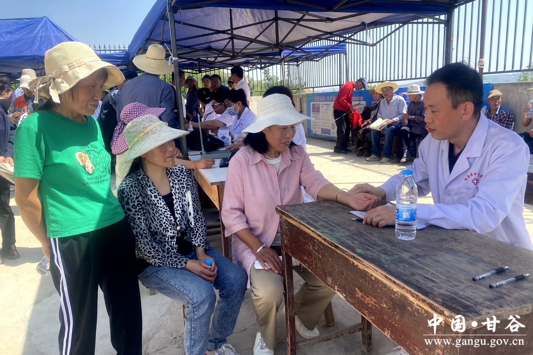 818b15927b0c06b3b19d206f0d96417_副本