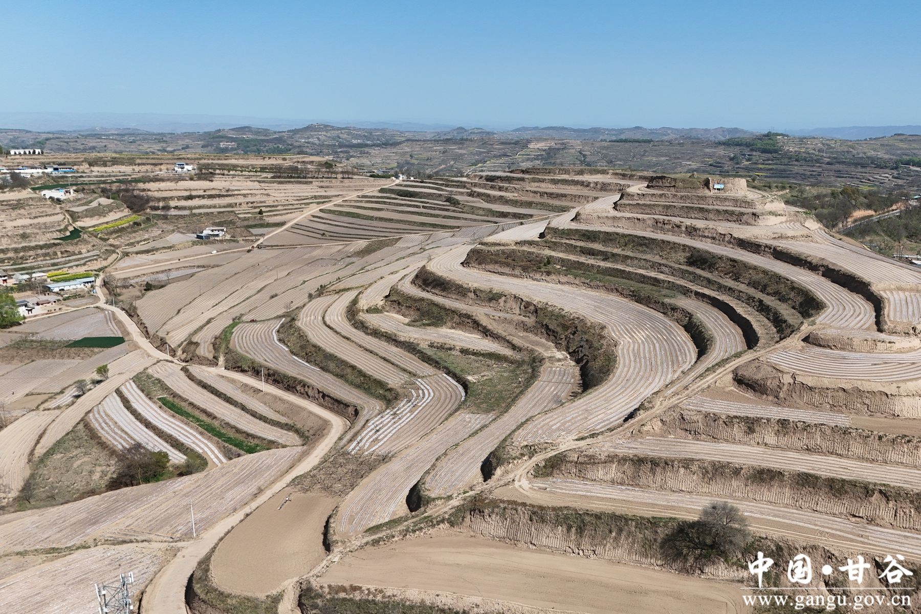 微信图片_20260420104410_33_38 微信图片_20260420104410_33_38