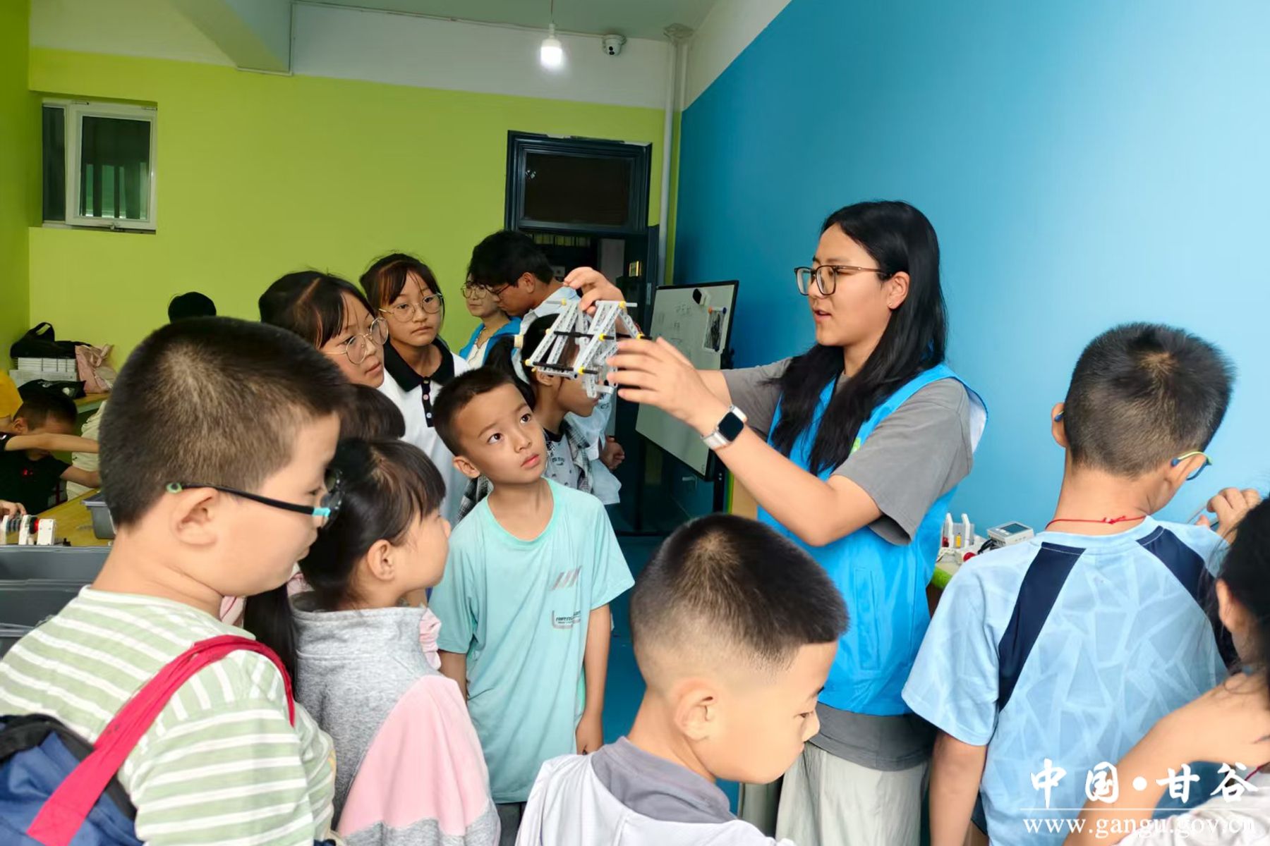 1753773974604022668 1753773974604022668