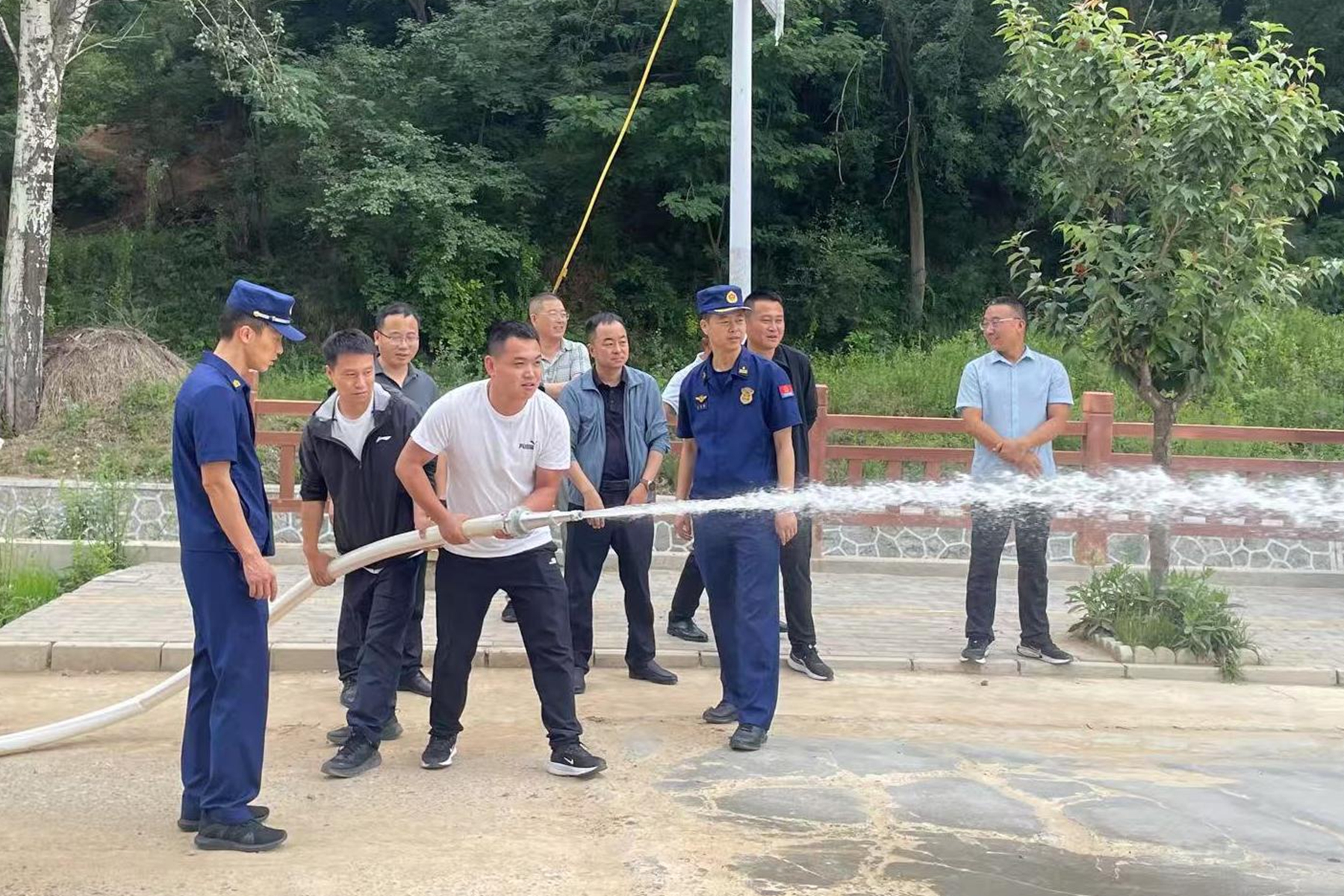 水源 (1) 水源 (1)