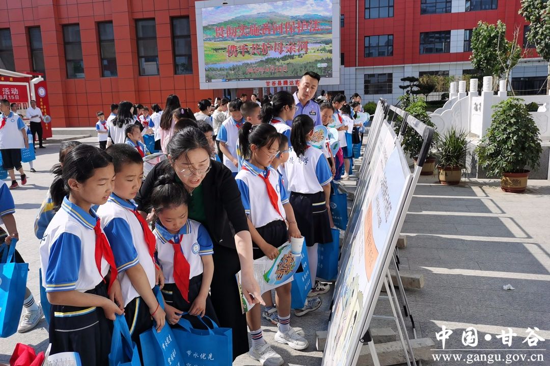 1702266348773017283.jpg 1702266348773017283.jpg