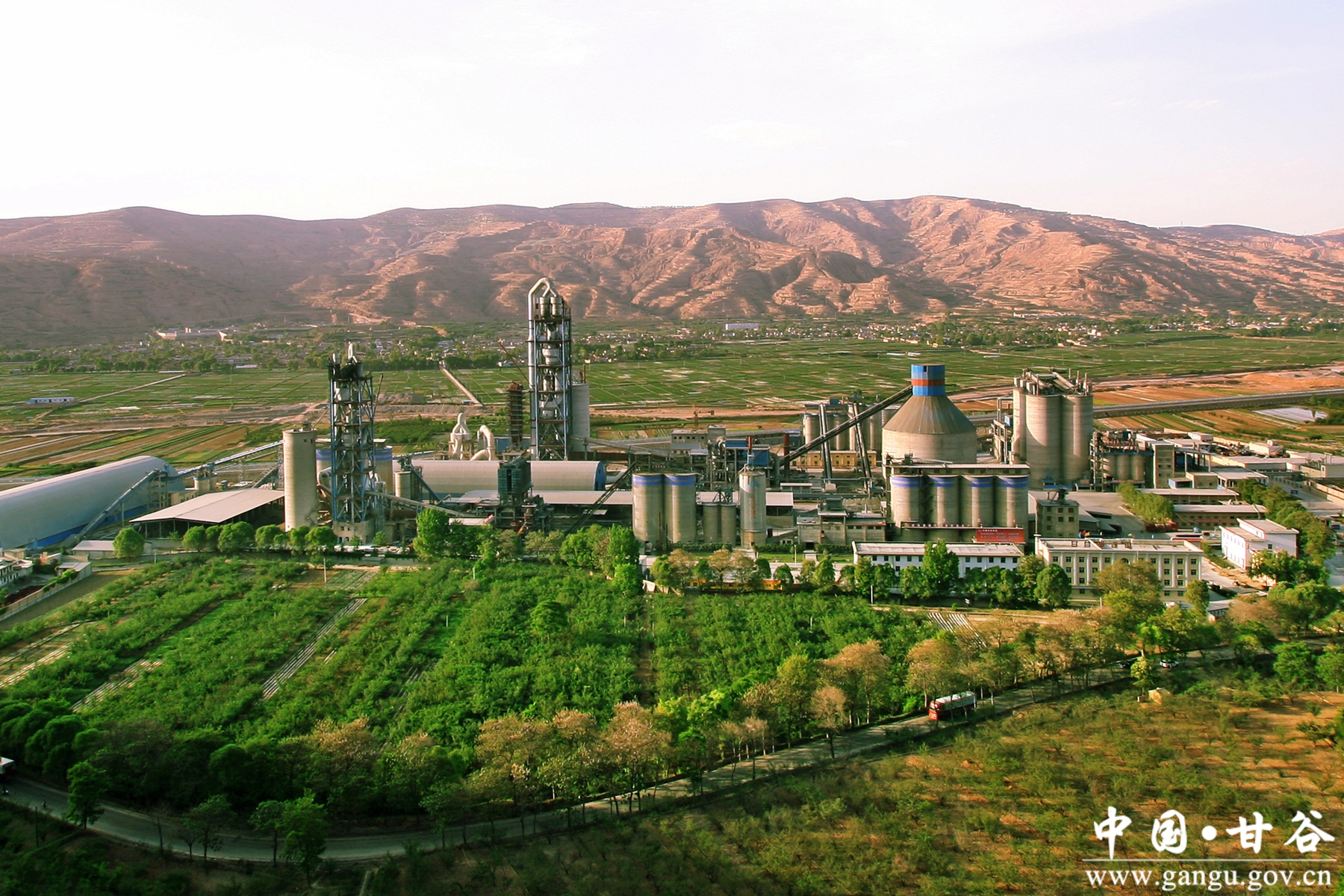 甘谷祁连山水泥厂_副本 甘谷祁连山水泥厂_副本