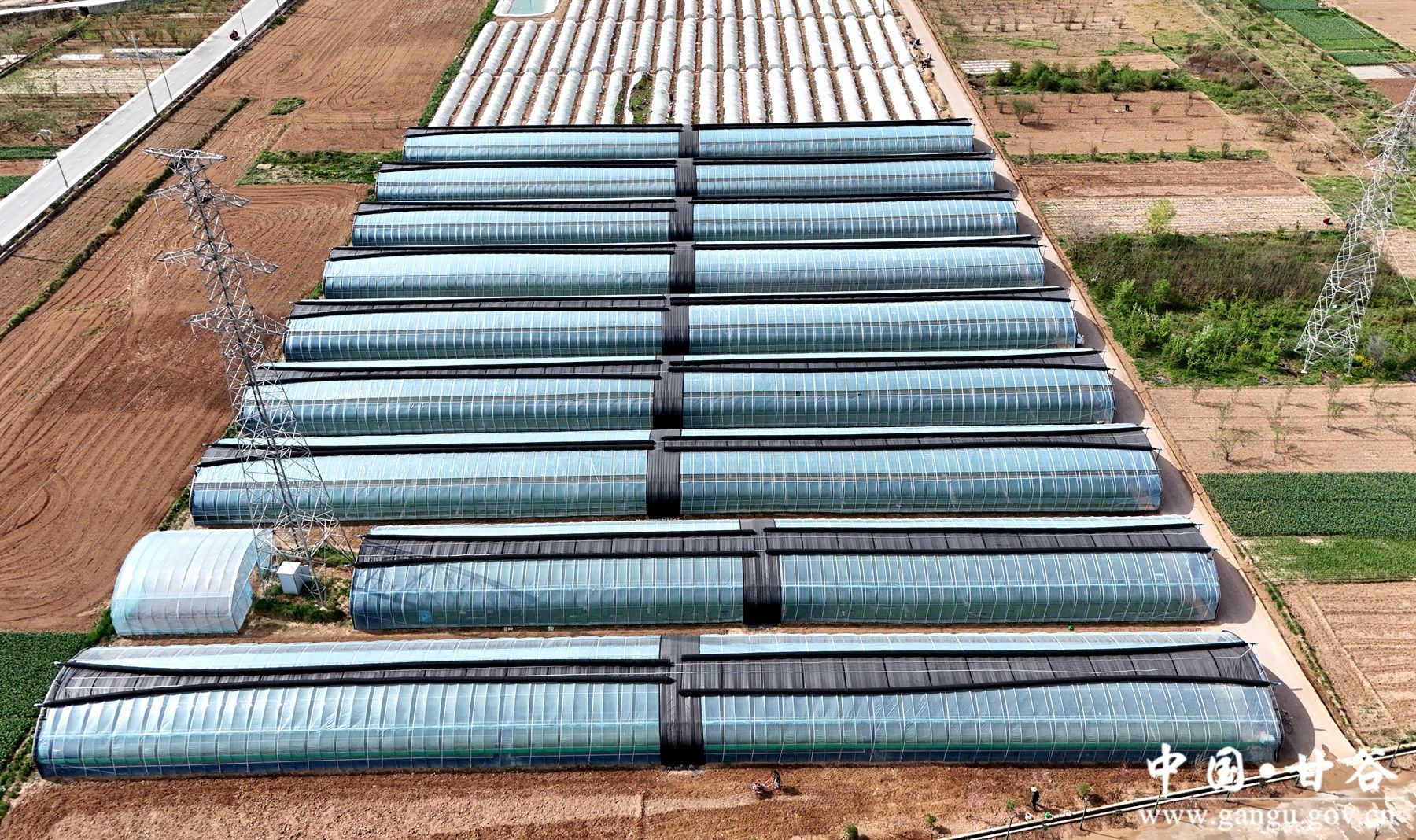 33fcc9412d0aed02c00a20b81ba3d967 33fcc9412d0aed02c00a20b81ba3d967