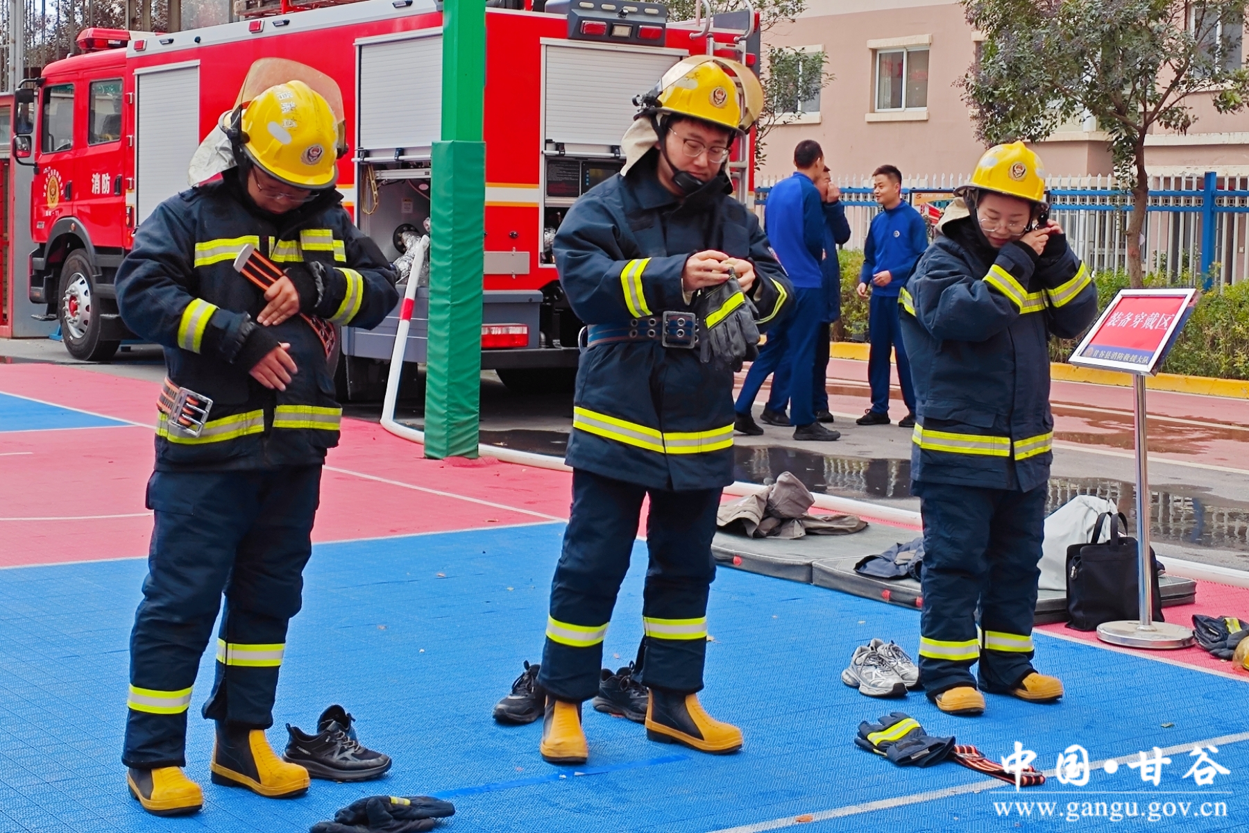 微信图片_20251106101403_65_25 微信图片_20251106101403_65_25