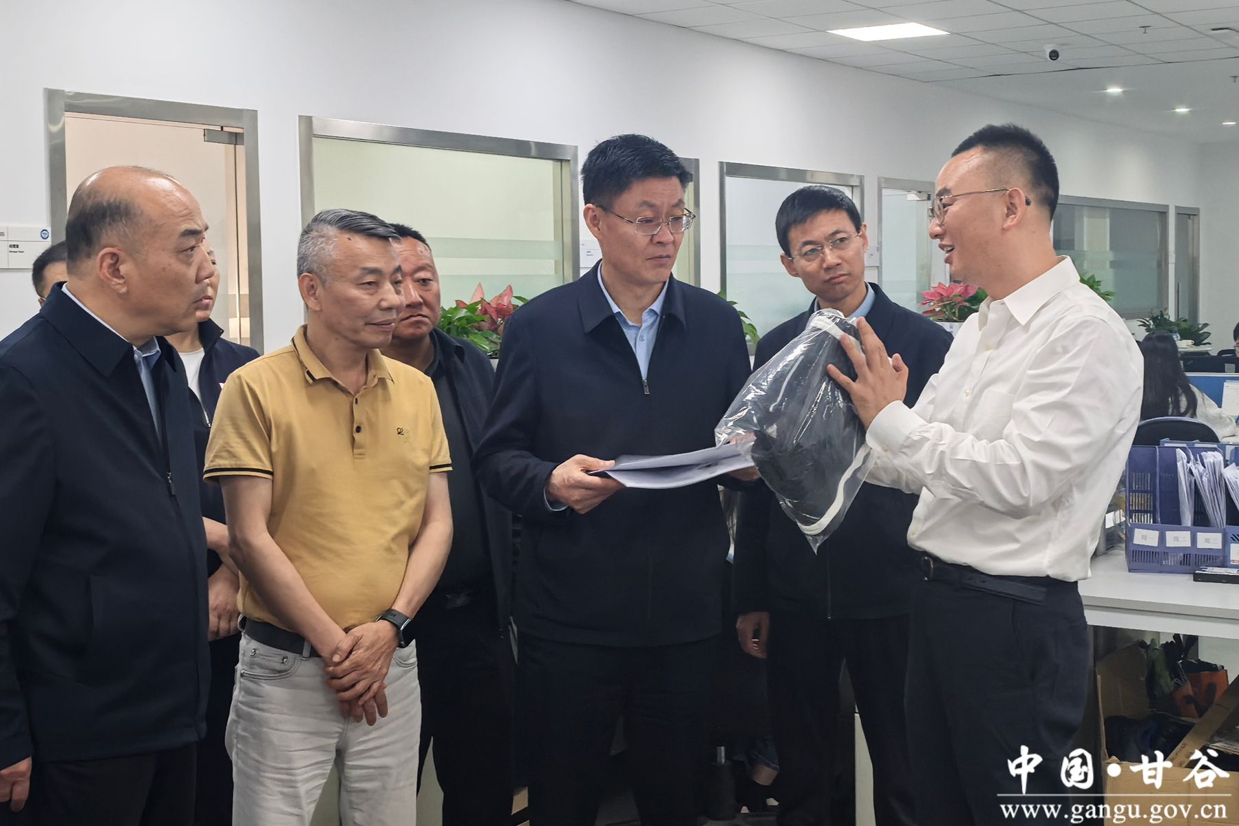 微信图片_20250415083659 微信图片_20250415083659