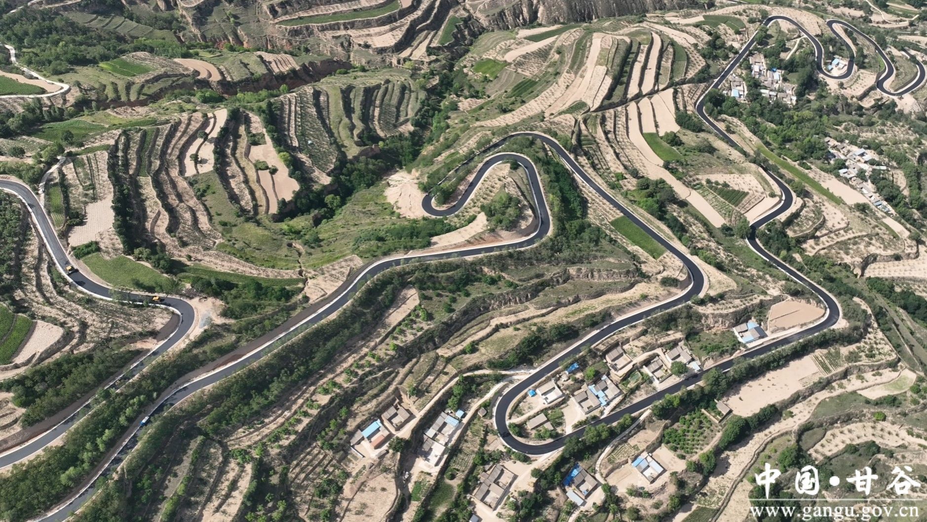 1704359651446051312.jpg 1704359651446051312.jpg