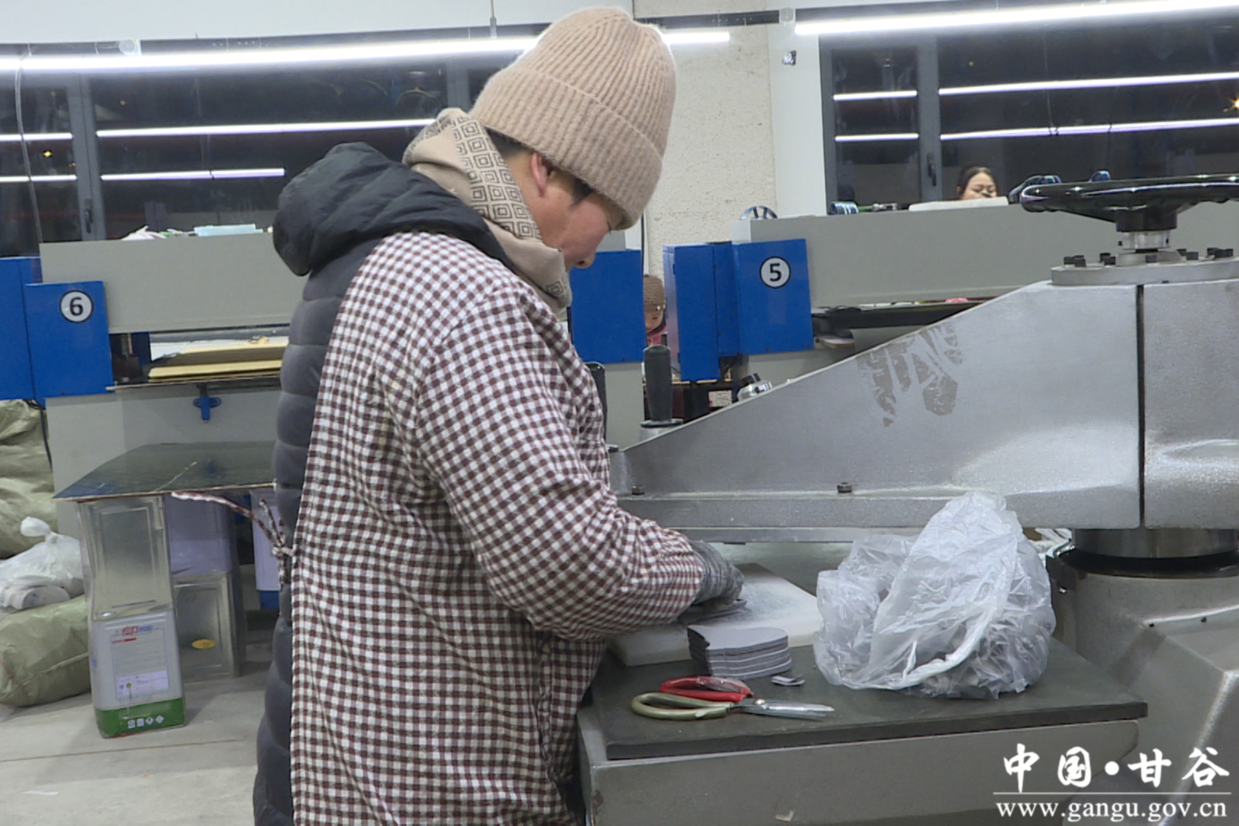 1702348953610061988.png 1702348953610061988.png