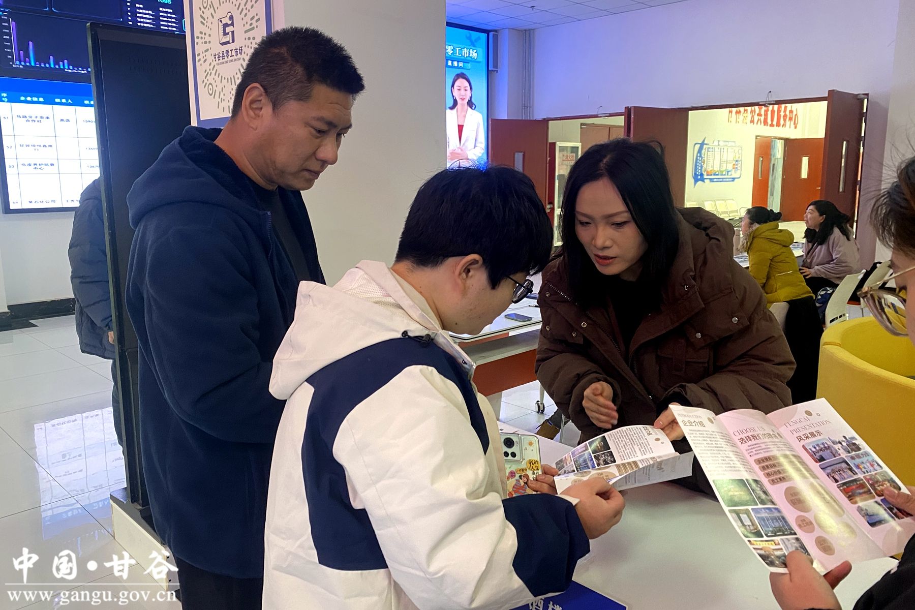 11eda482a46dfcb702efbaaae4661d10 11eda482a46dfcb702efbaaae4661d10