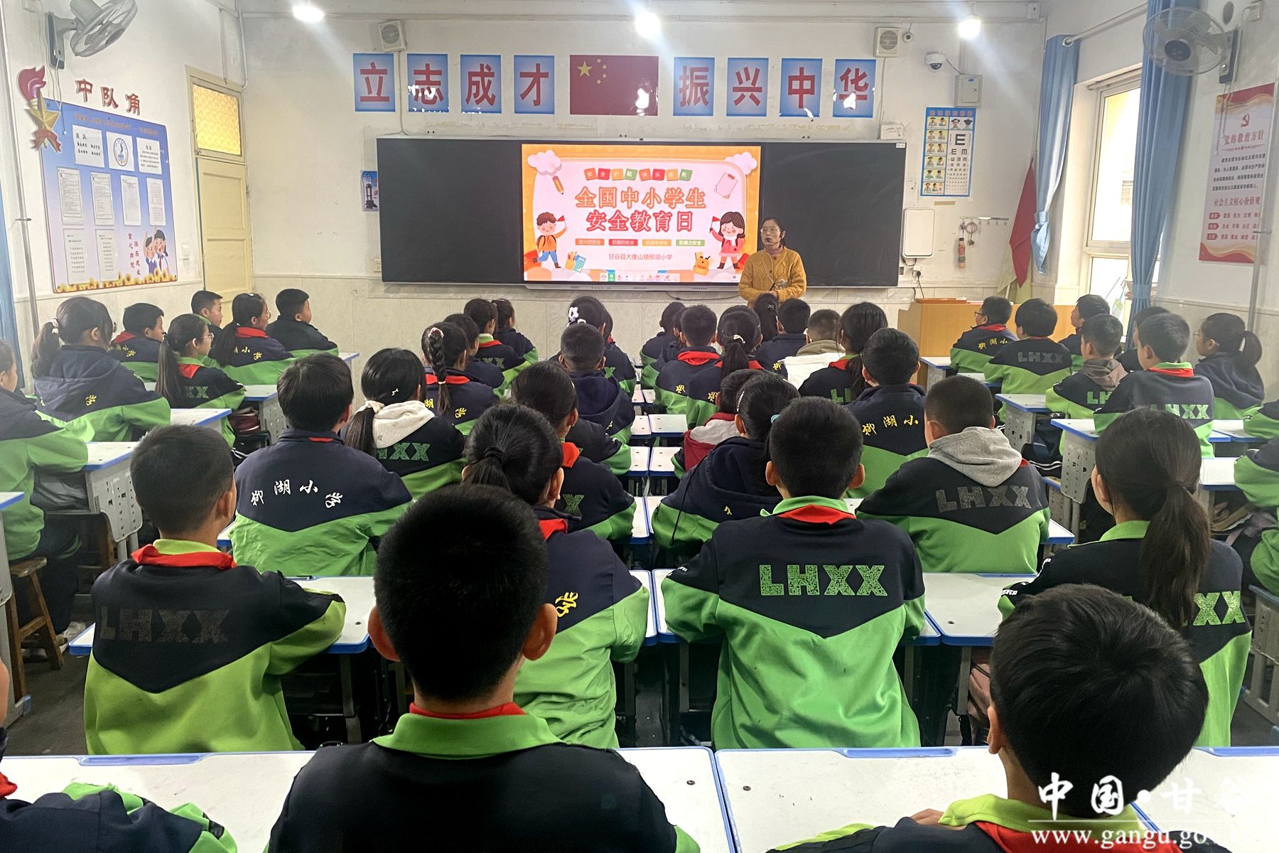 d5e4f0c8206ef7717e73ef36672ccbd2 d5e4f0c8206ef7717e73ef36672ccbd2