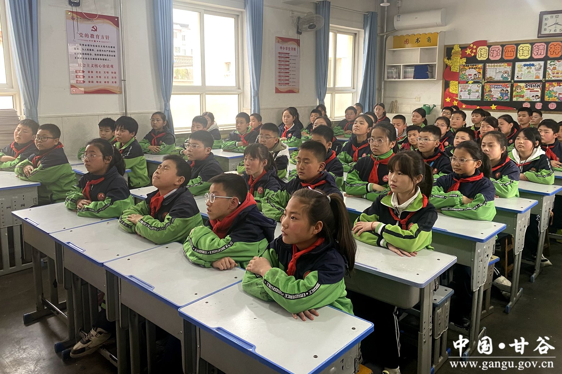 24d5954dd18c93565a525dd28cbe5a0f 24d5954dd18c93565a525dd28cbe5a0f